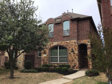 215 Carrington Lane Lewisville TX 75067