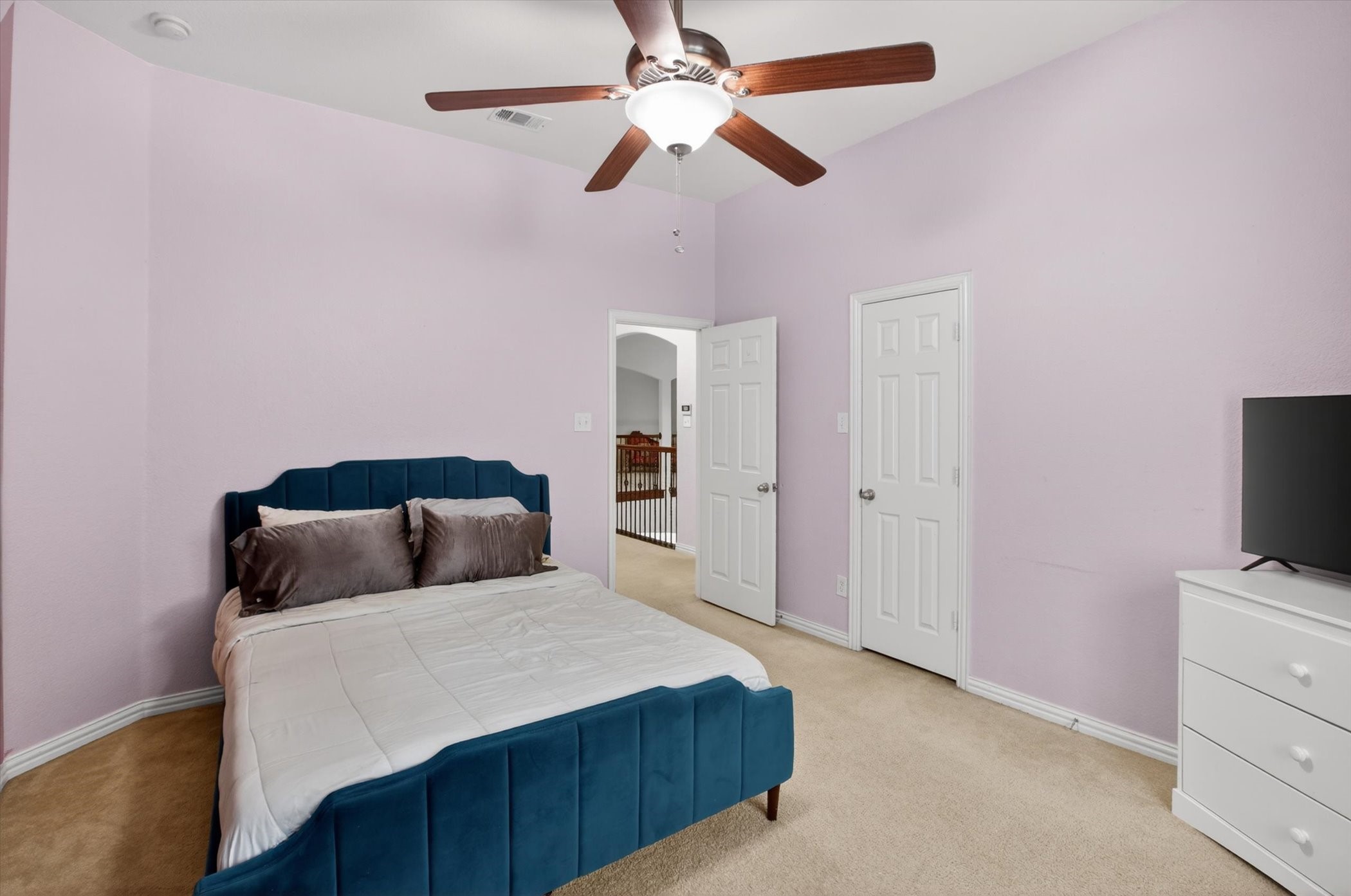 6601 Vintage Drive Arlington TX 76001