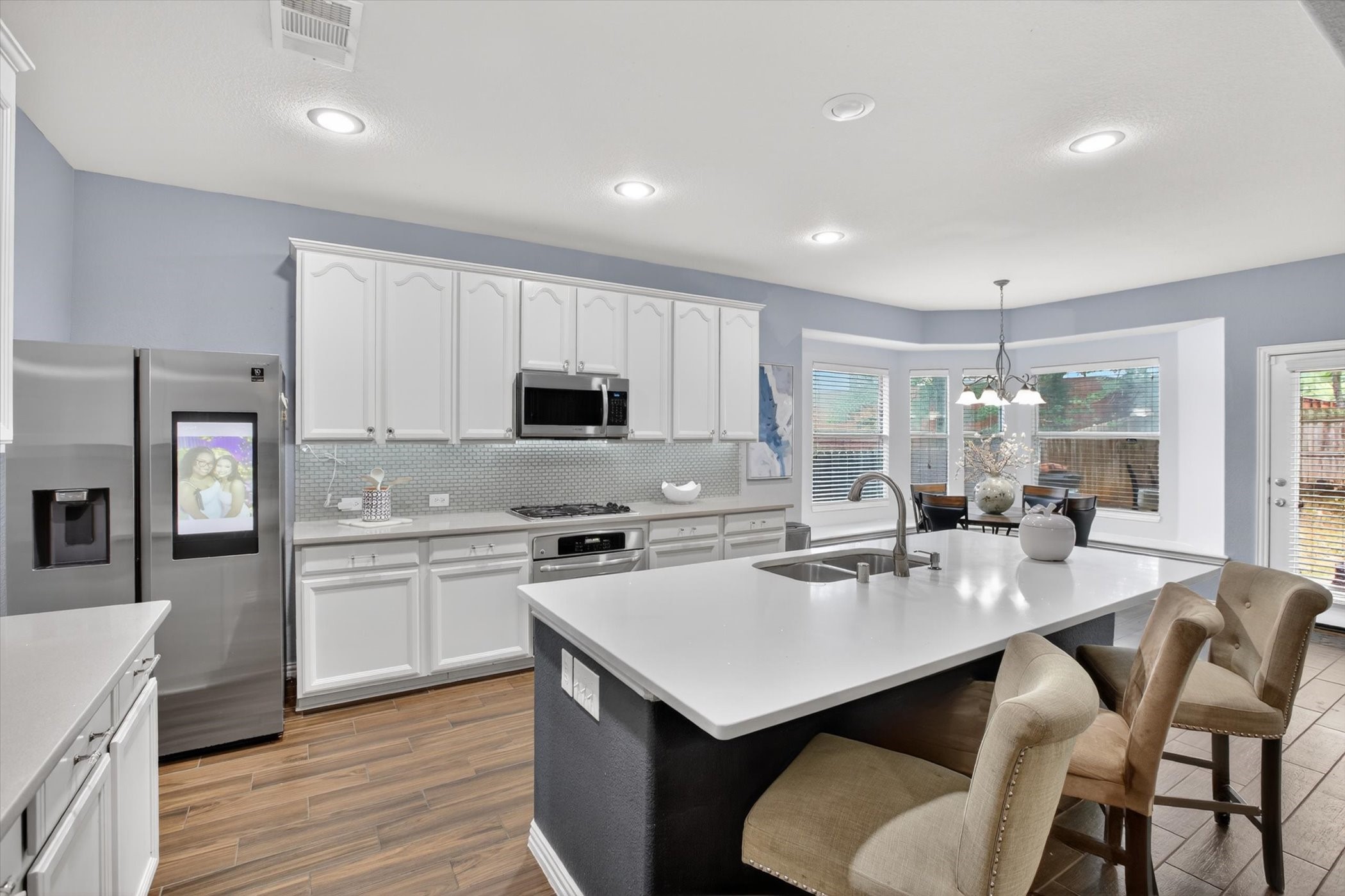 6601 Vintage Drive Arlington TX 76001