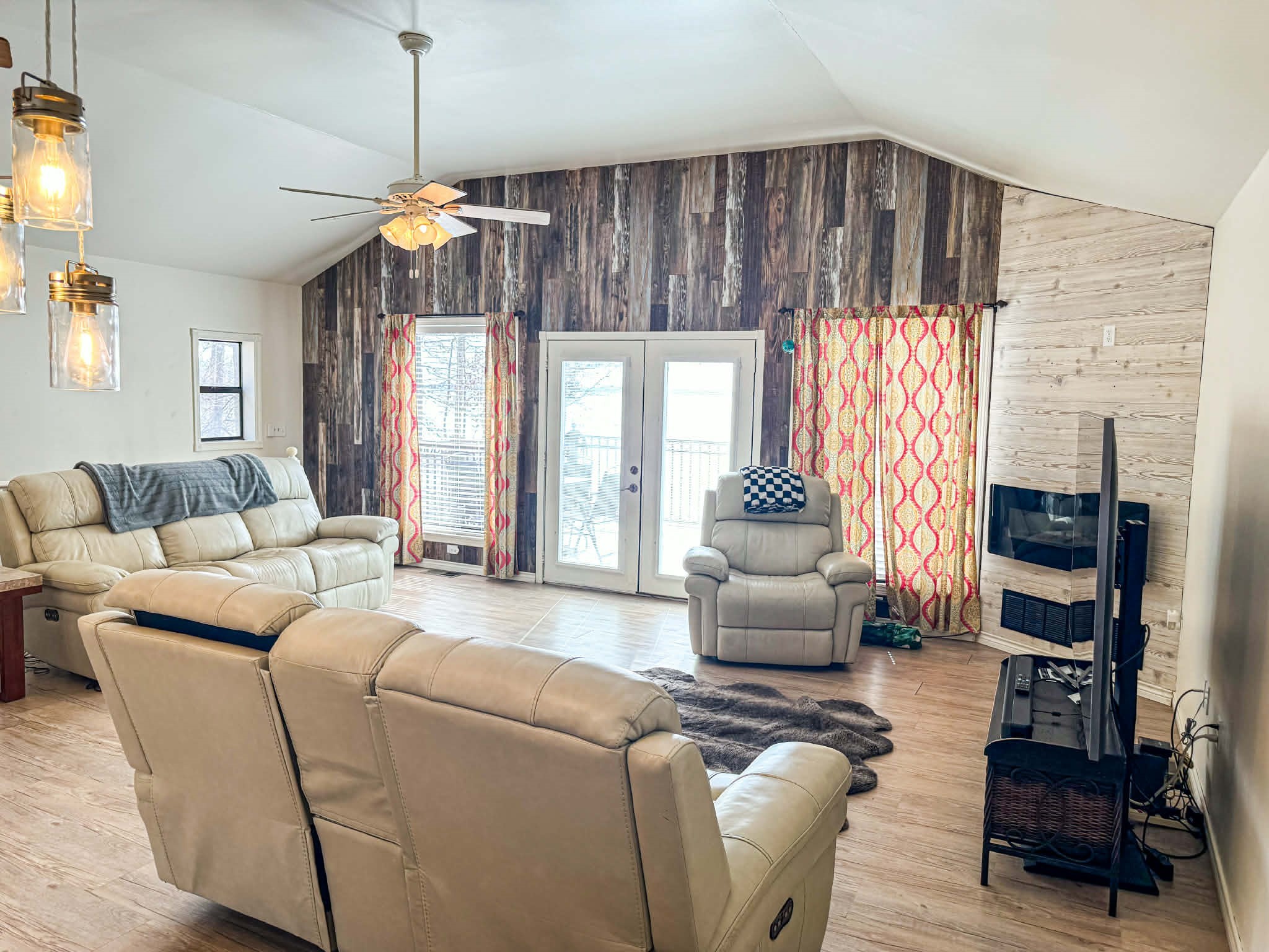 670 Redbud Drive Avinger TX 75630