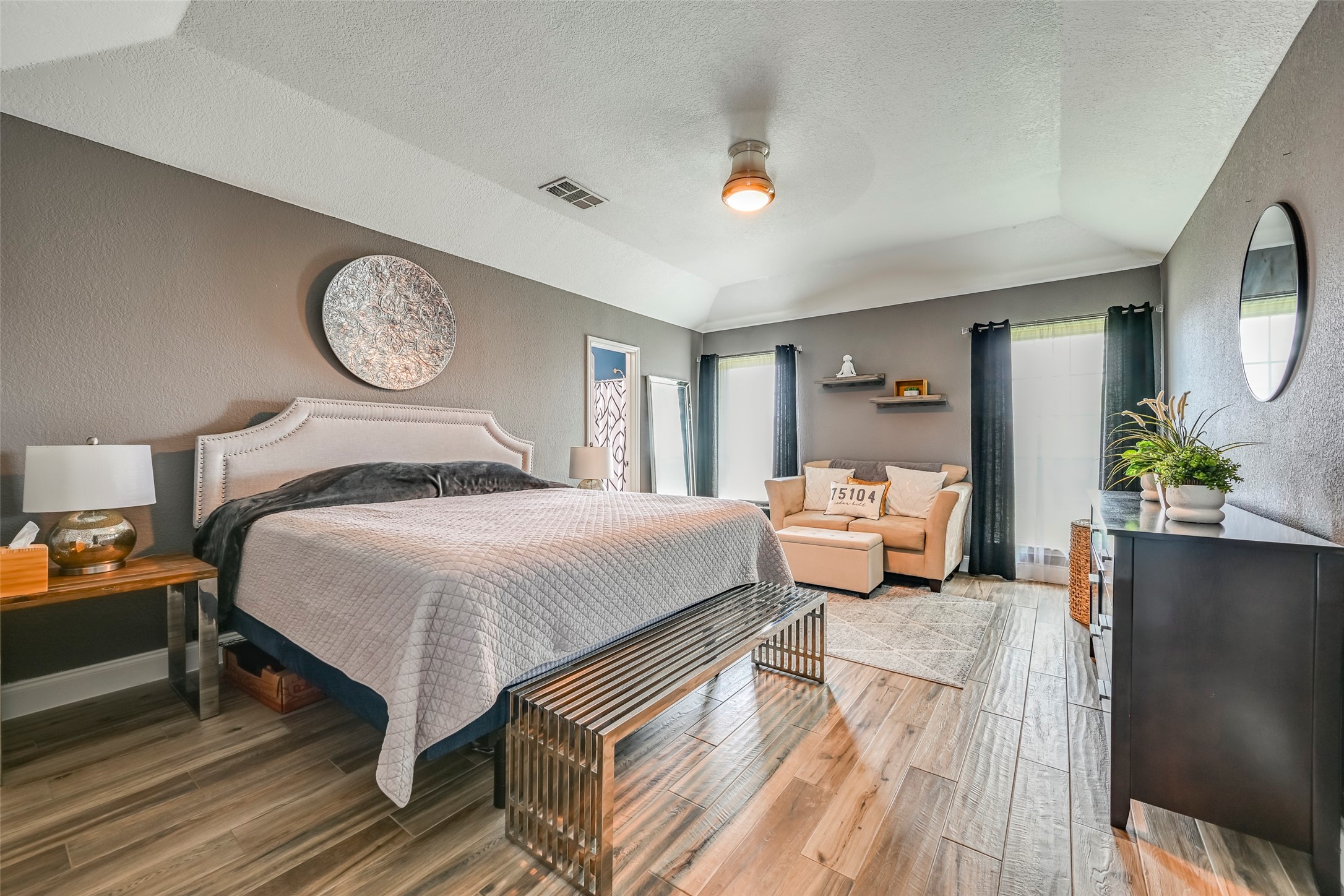 1224 Old Oak Drive Cedar Hill TX 75104