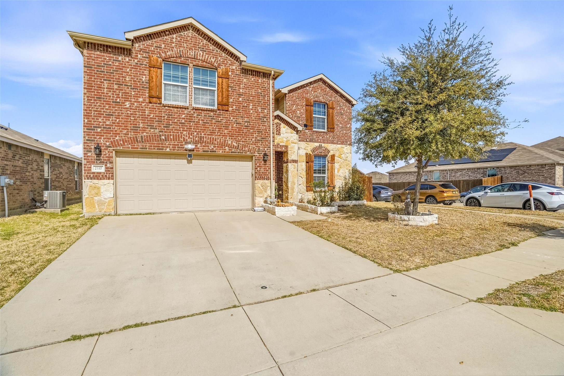 2337 Buelingo Lane Fort Worth TX 76131