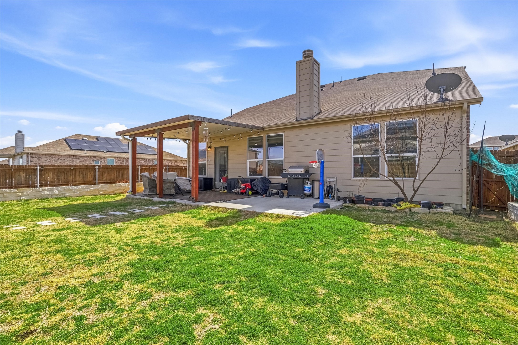 2337 Buelingo Lane Fort Worth TX 76131
