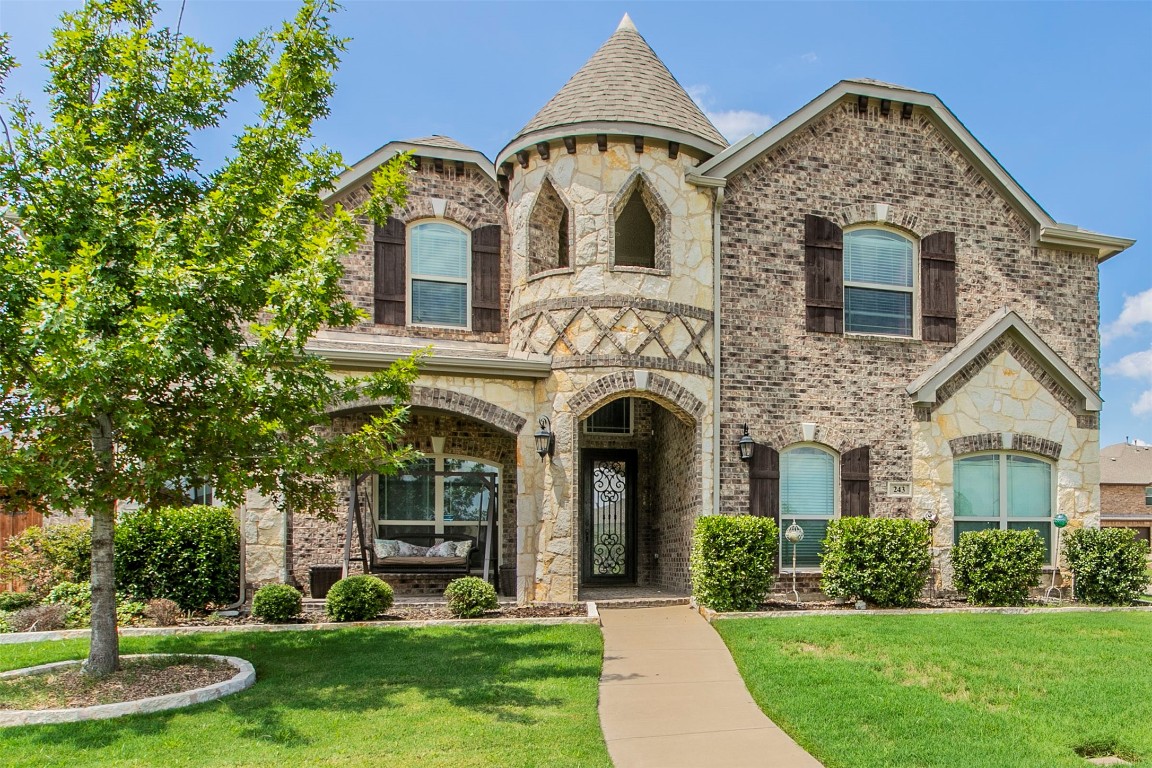 243 Chappellet Street Kennedale TX 76060