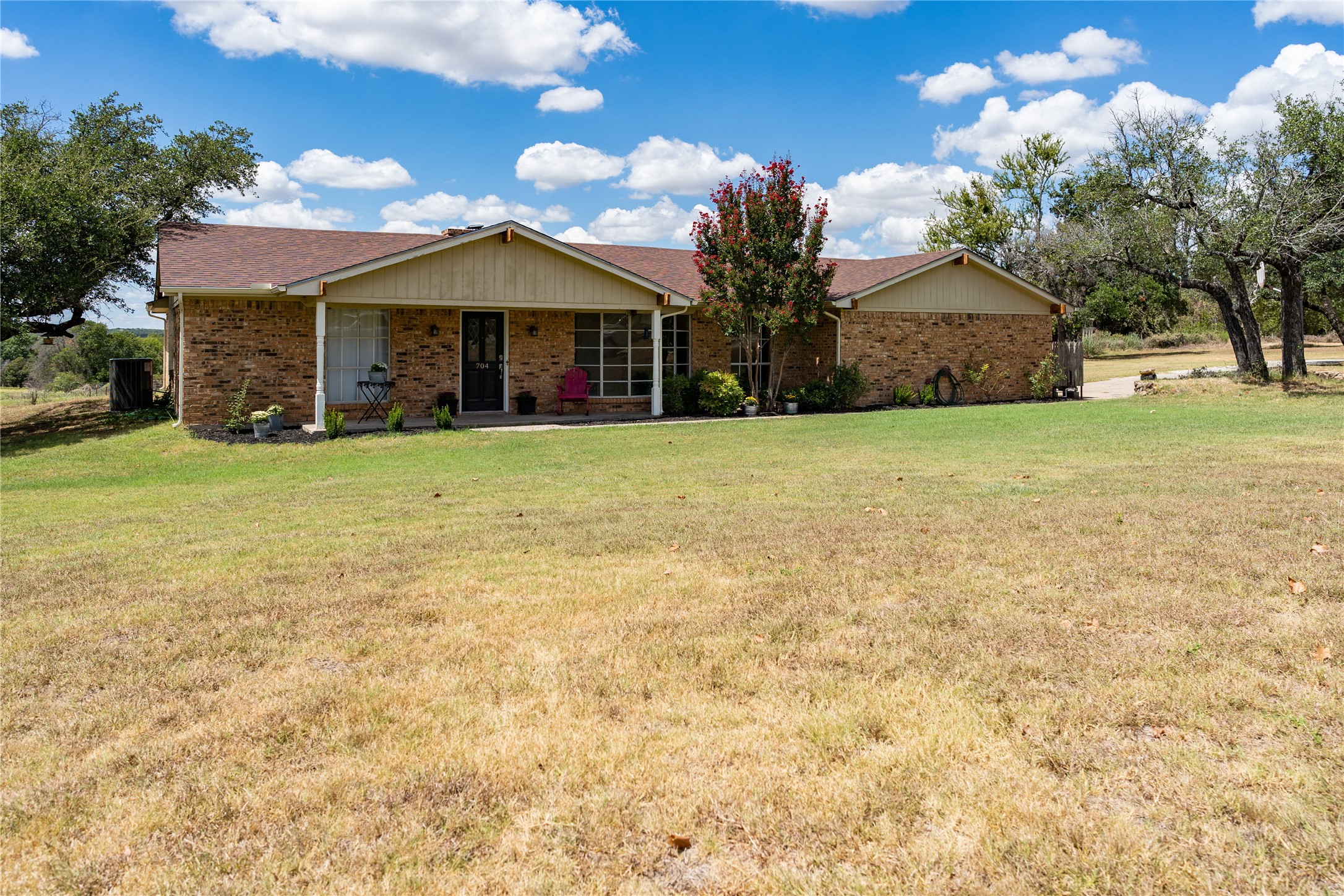 704 Jane Lane Weatherford TX 76085