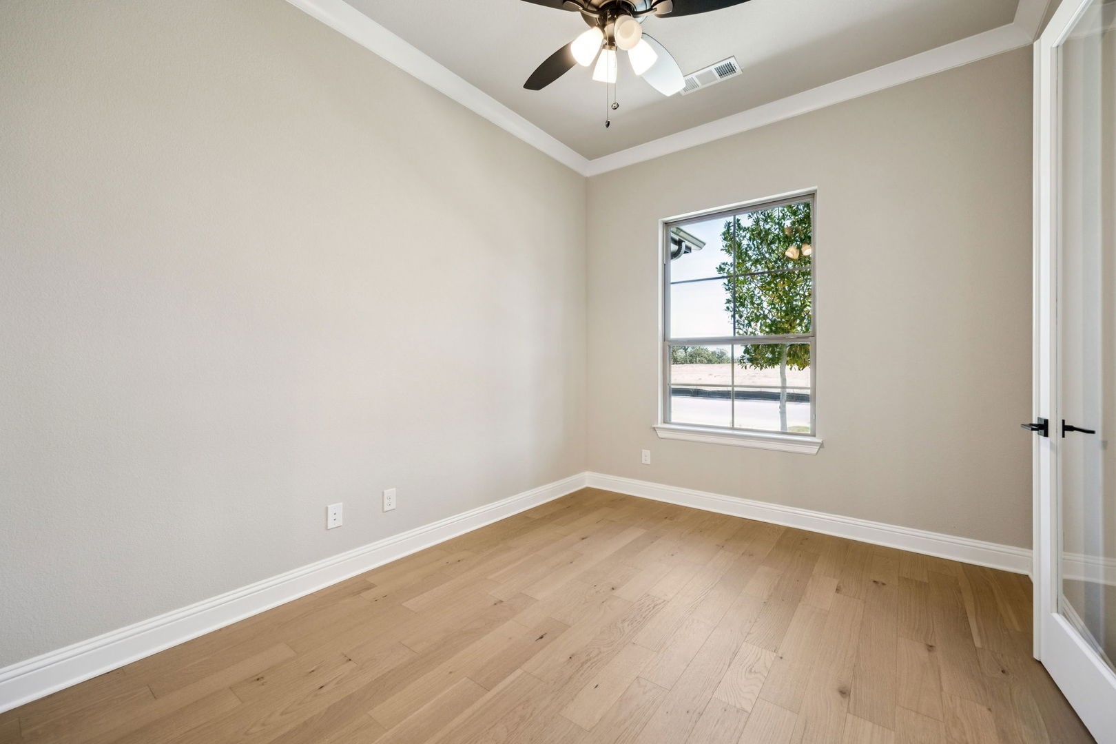 137 Cross Timbers Street Azle TX 76020