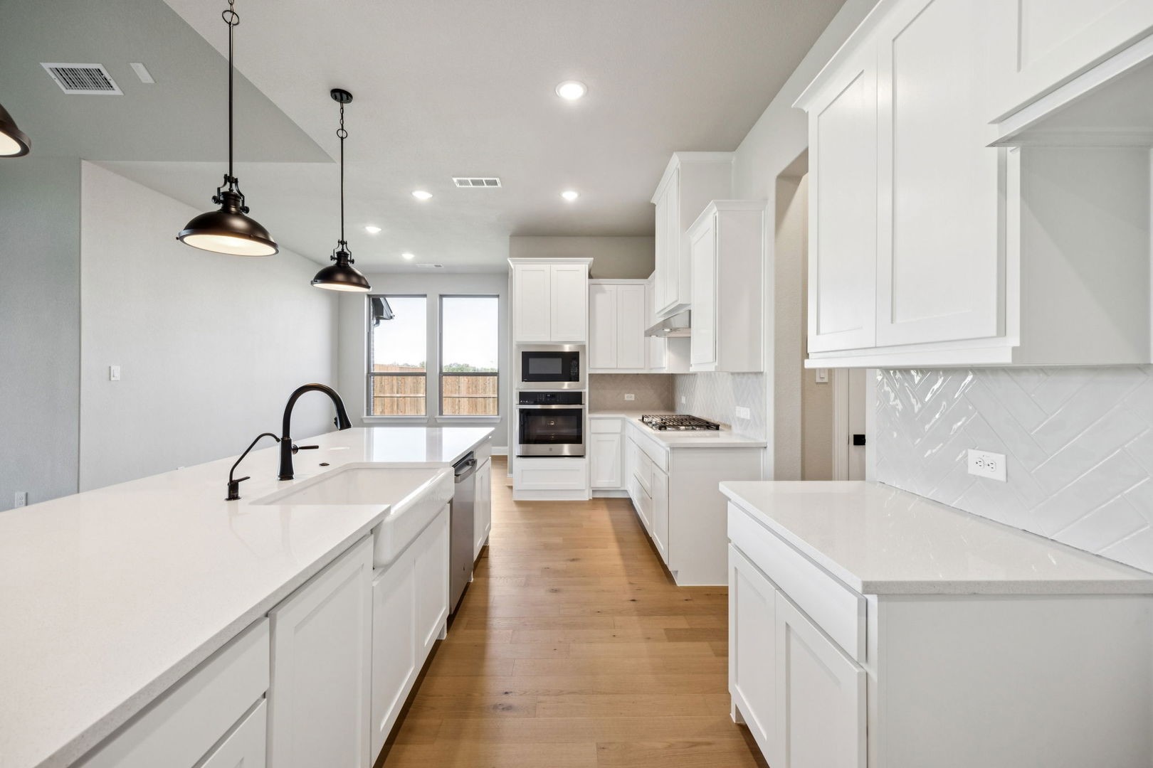137 Cross Timbers Street Azle TX 76020
