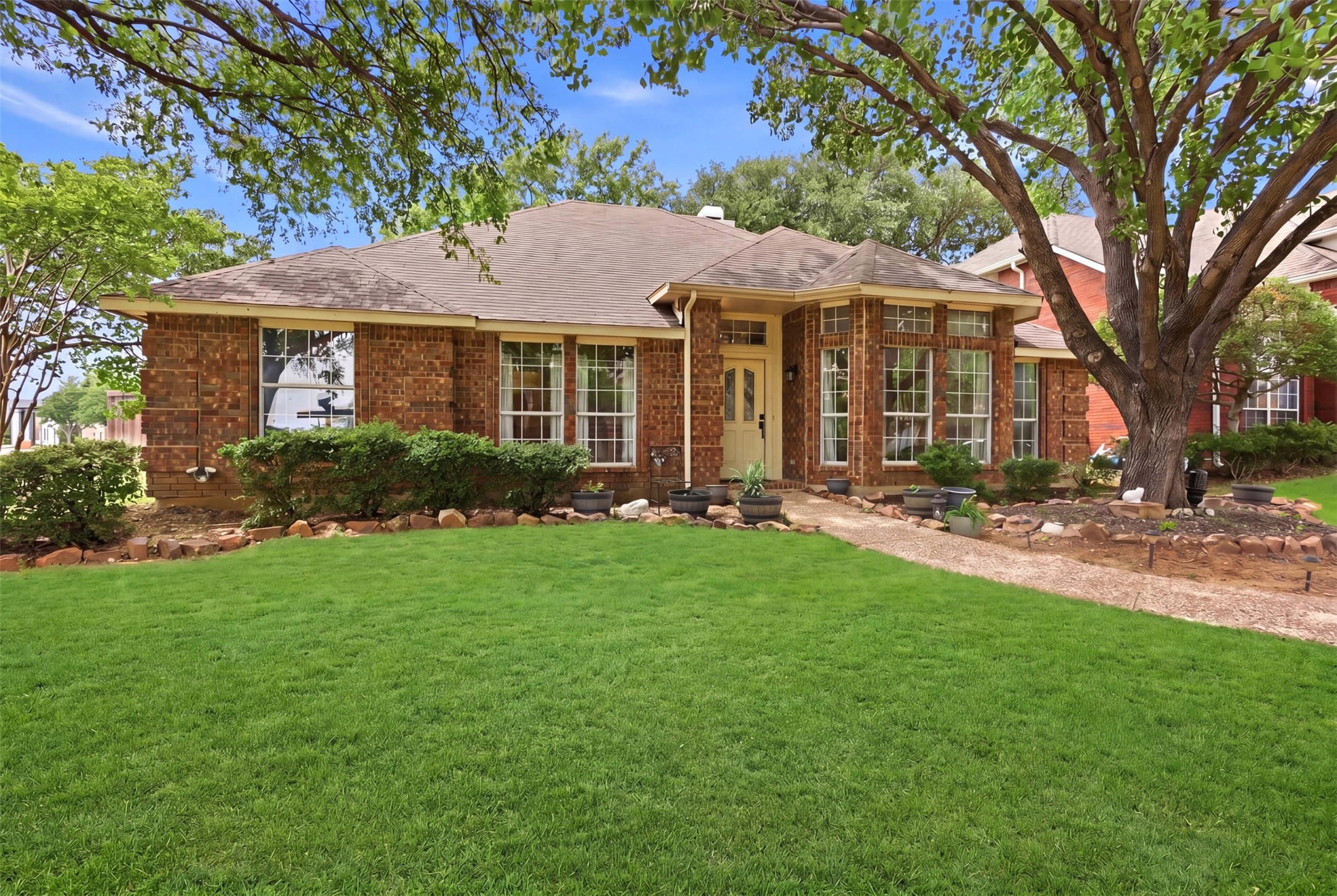 2801 Buena Vista Court Carrollton TX 75007