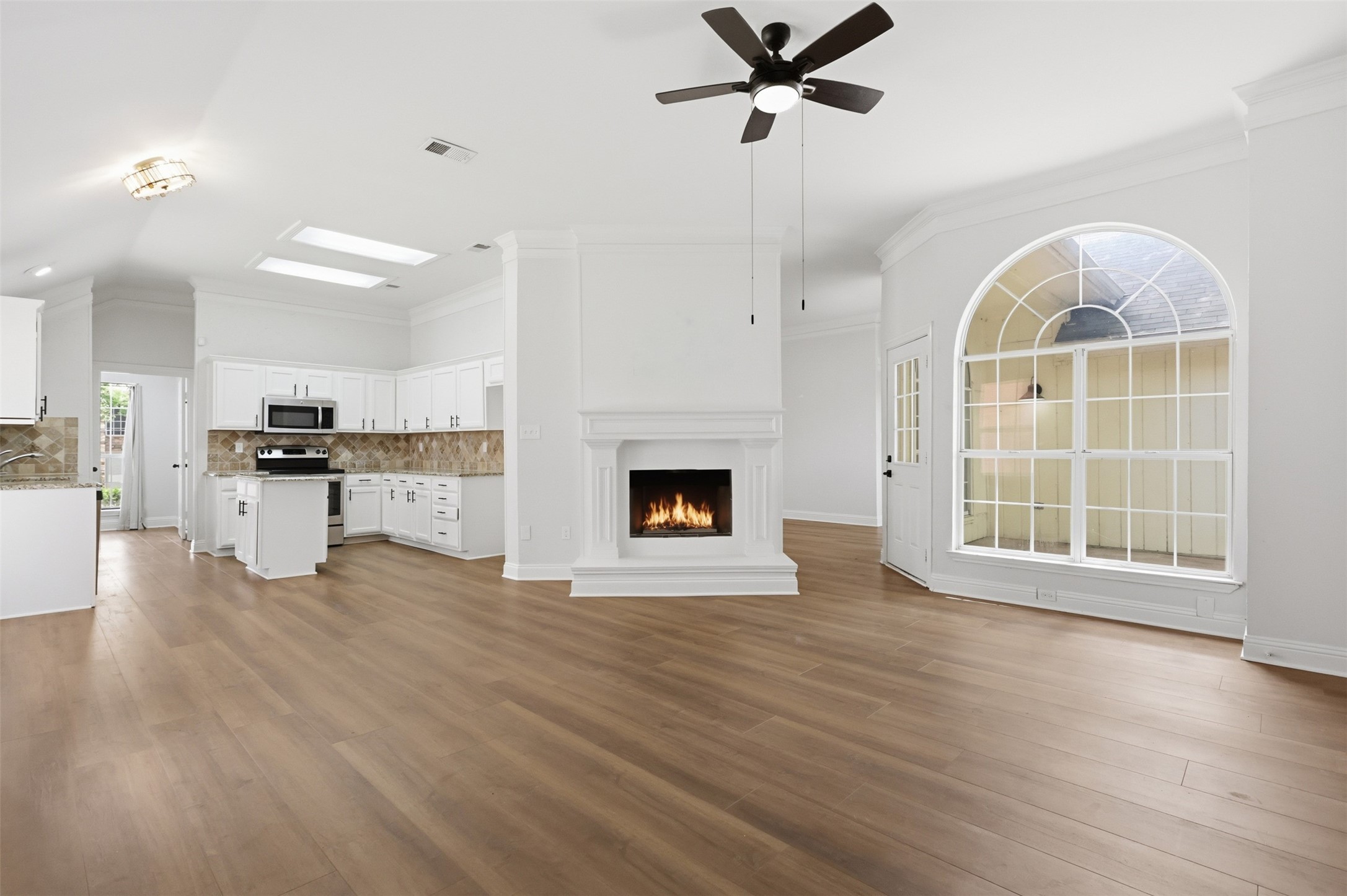 2801 Buena Vista Court Carrollton TX 75007