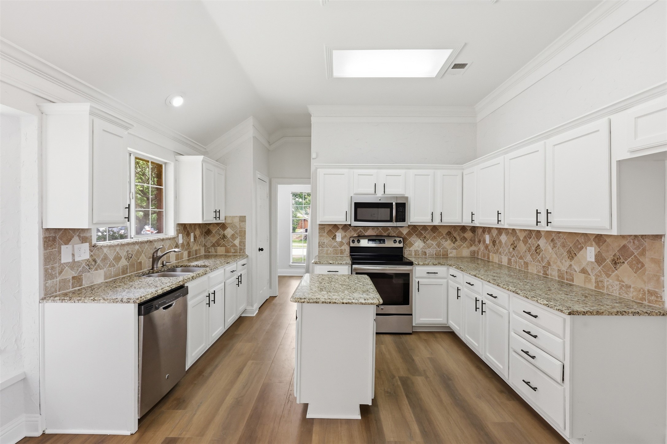 2801 Buena Vista Court Carrollton TX 75007