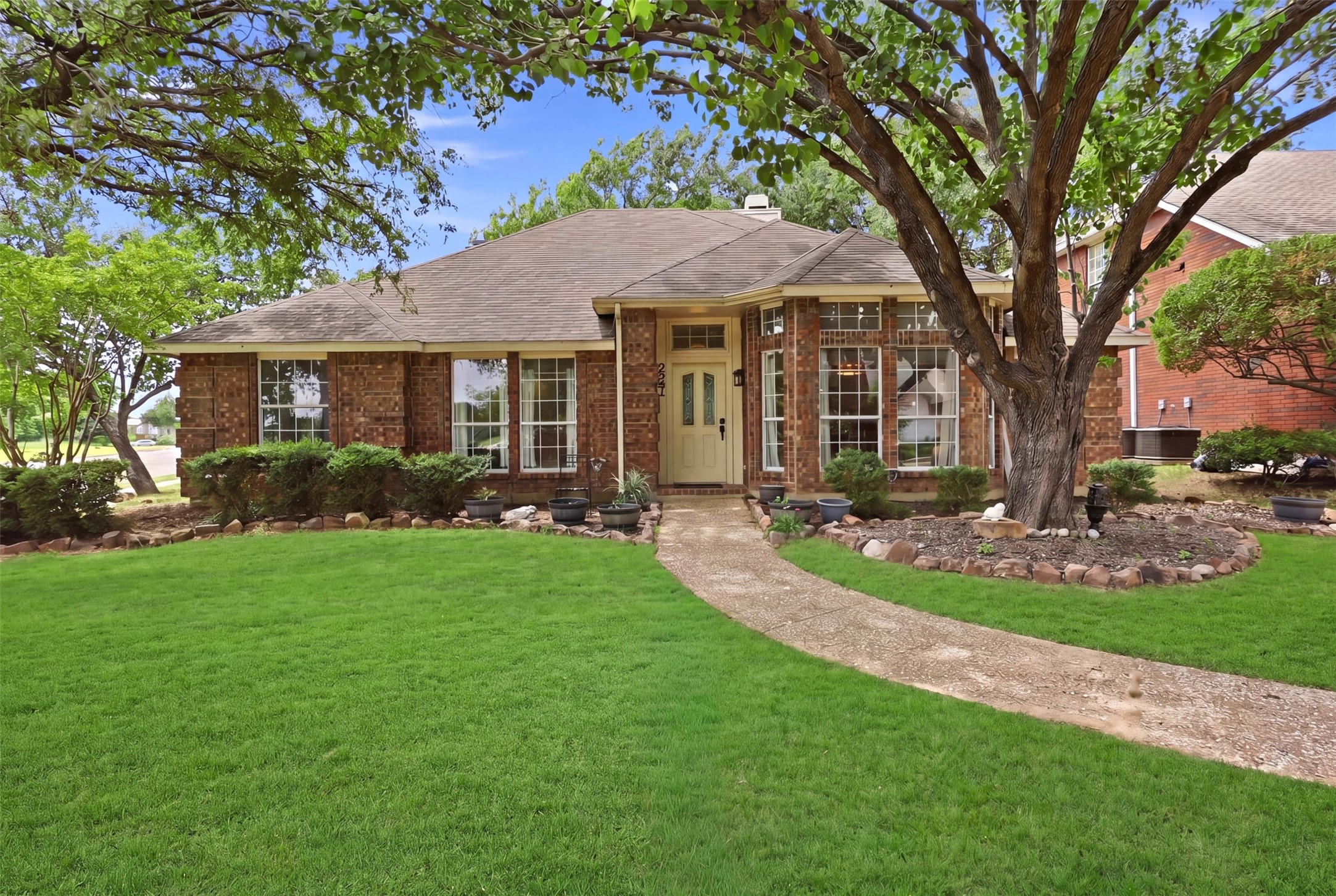 2801 Buena Vista Court Carrollton TX 75007