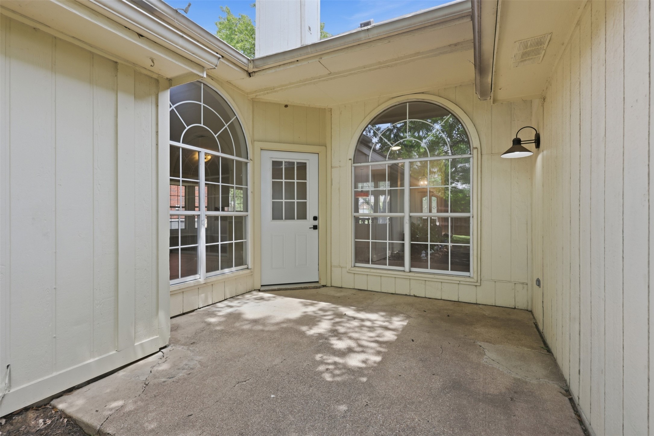 2801 Buena Vista Court Carrollton TX 75007