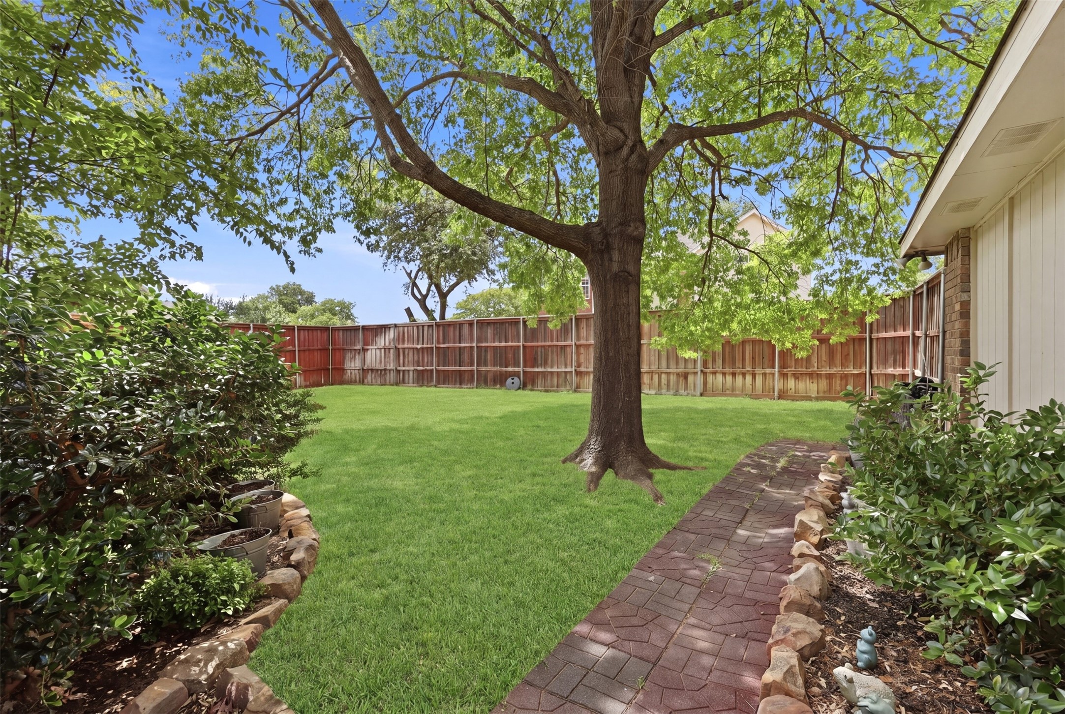 2801 Buena Vista Court Carrollton TX 75007