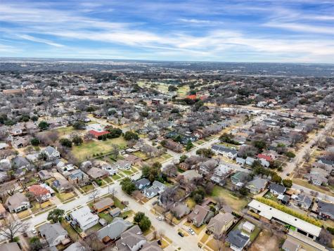 4032 Dexter Avenue Fort Worth TX 76107