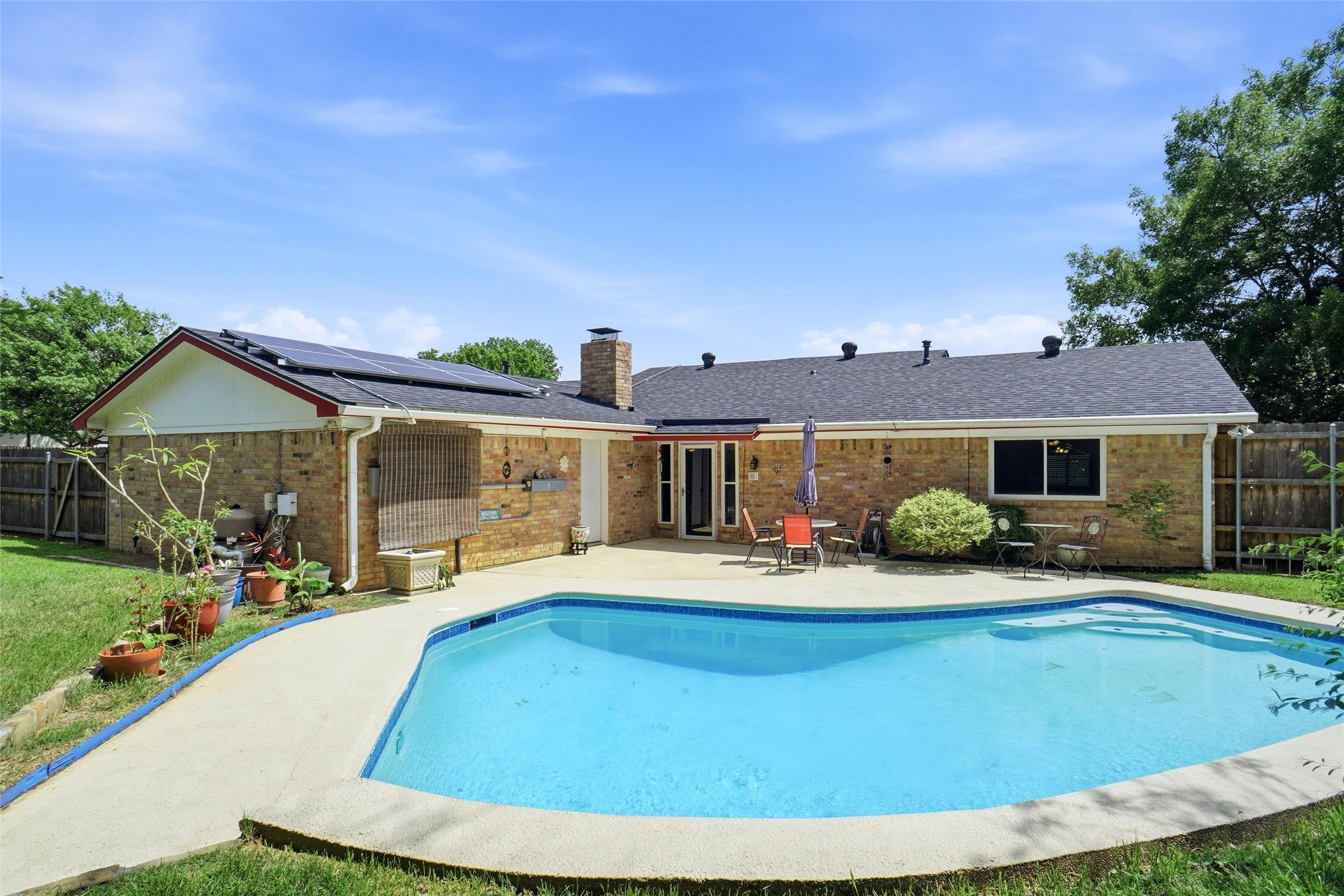 853 Spring Lake Drive Bedford TX 76021
