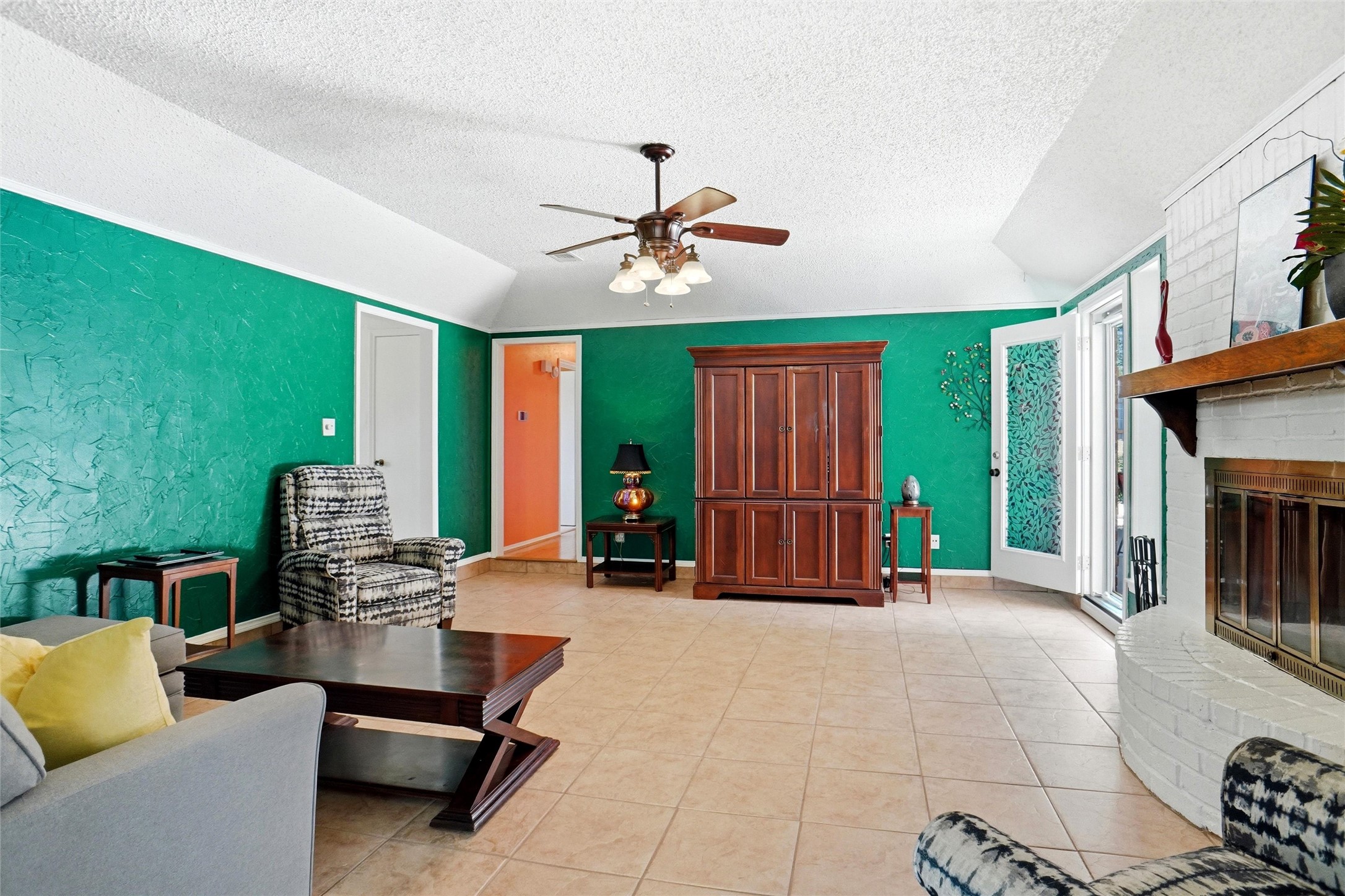 853 Spring Lake Drive Bedford TX 76021