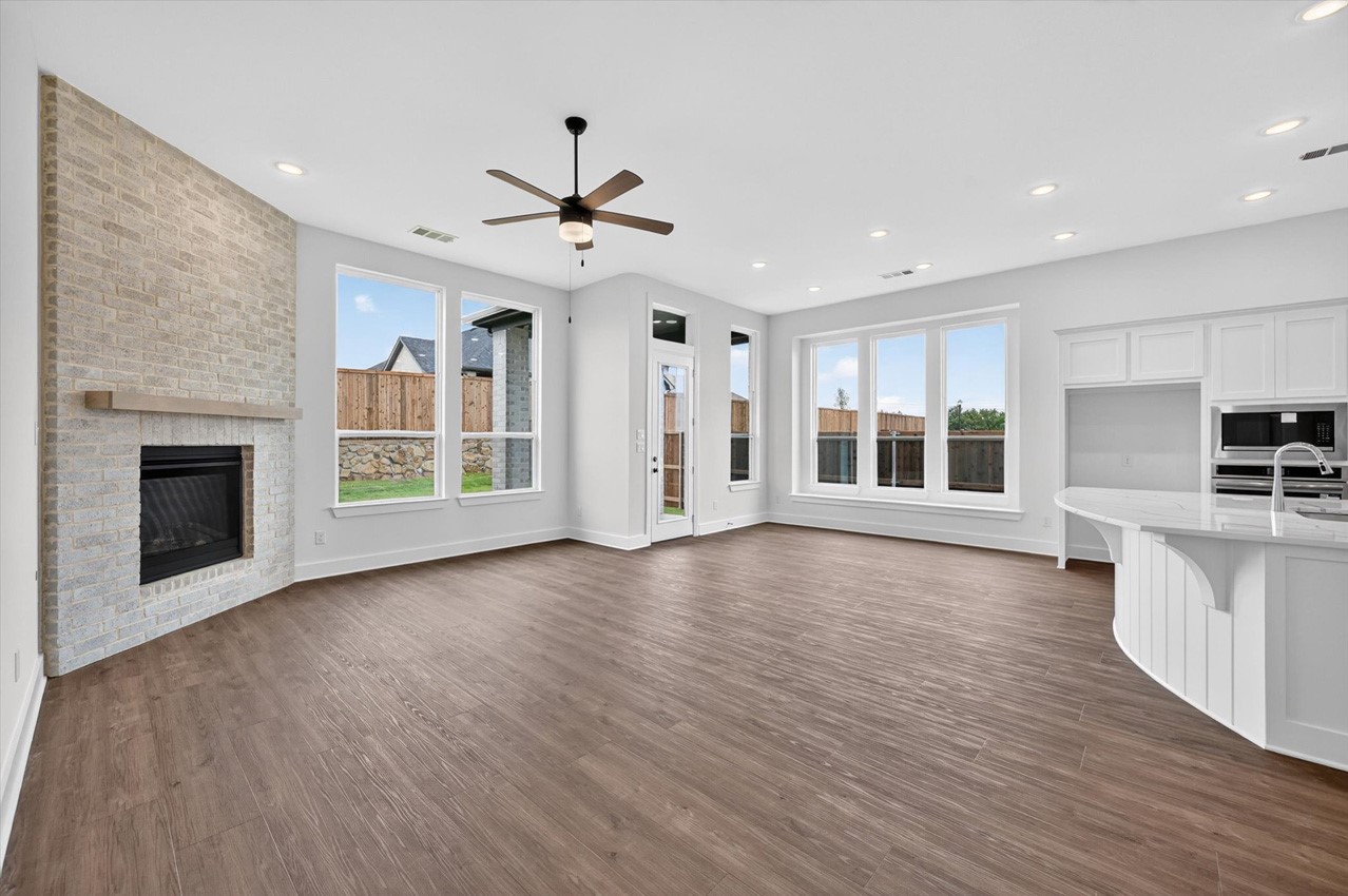 1612 Sidecar Street Fort Worth TX 76052
