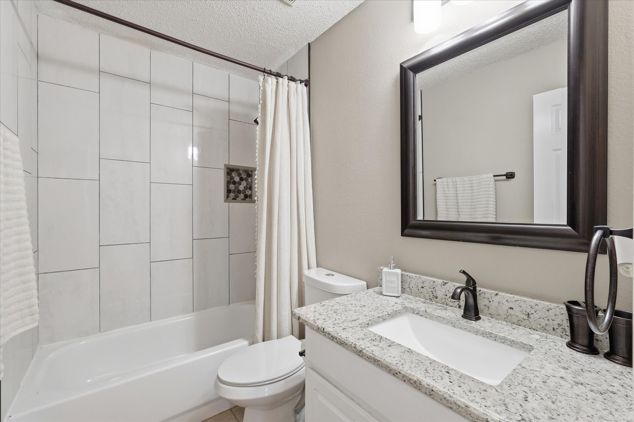 4401 Lakeside Drive The Colony TX 75056