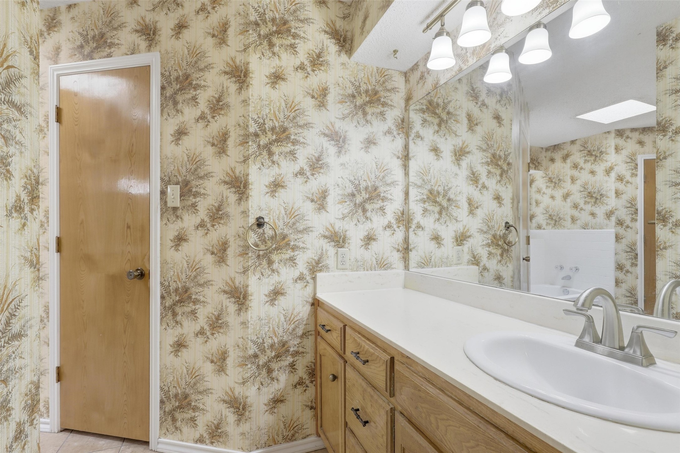 105 Alsbury Boulevard Burleson TX 76028