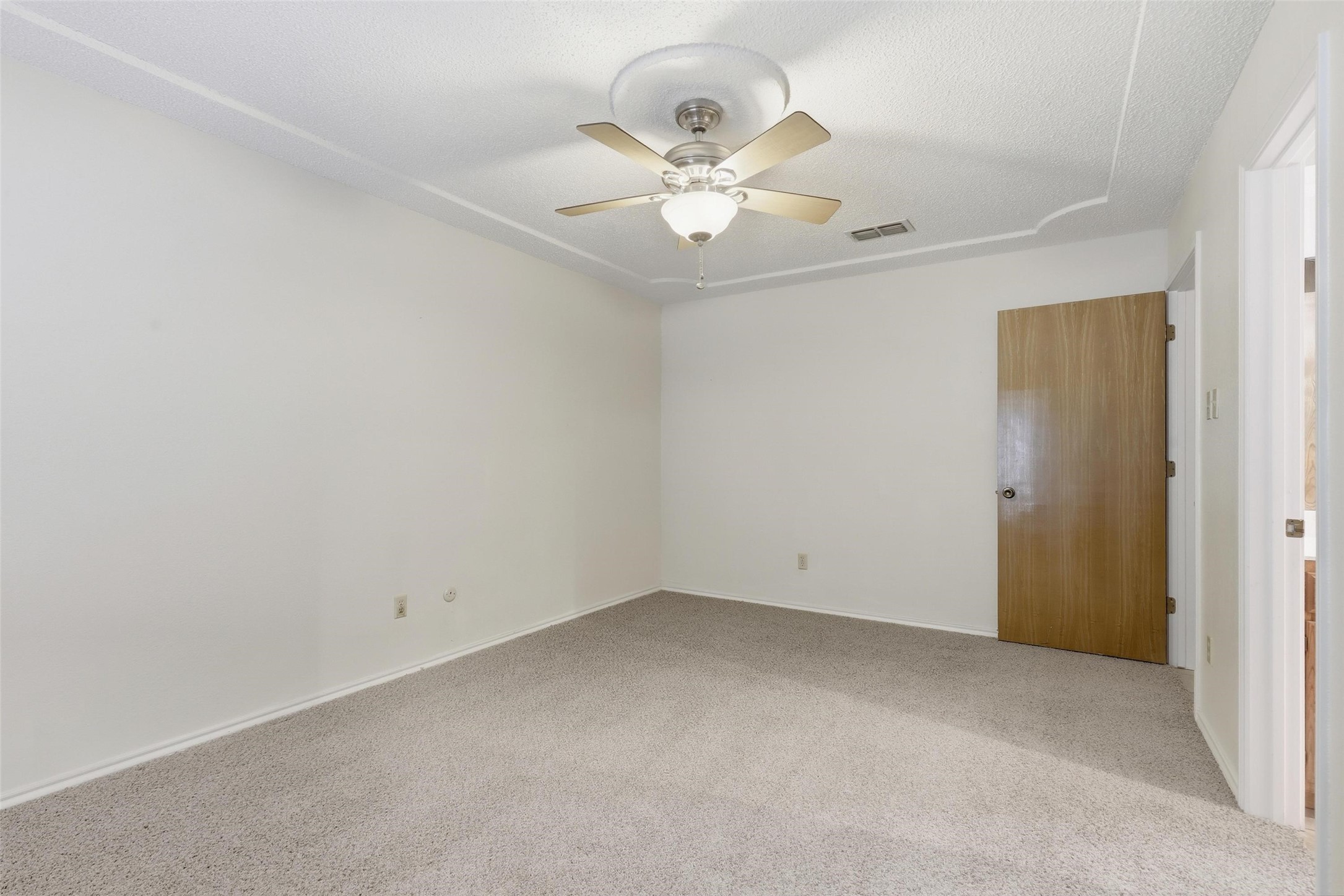 105 Alsbury Boulevard Burleson TX 76028