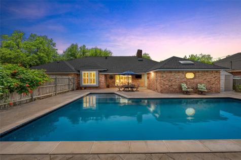 9406 Wildflower Drive Woodway TX 76712