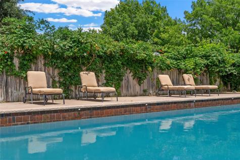 9406 Wildflower Drive Woodway TX 76712