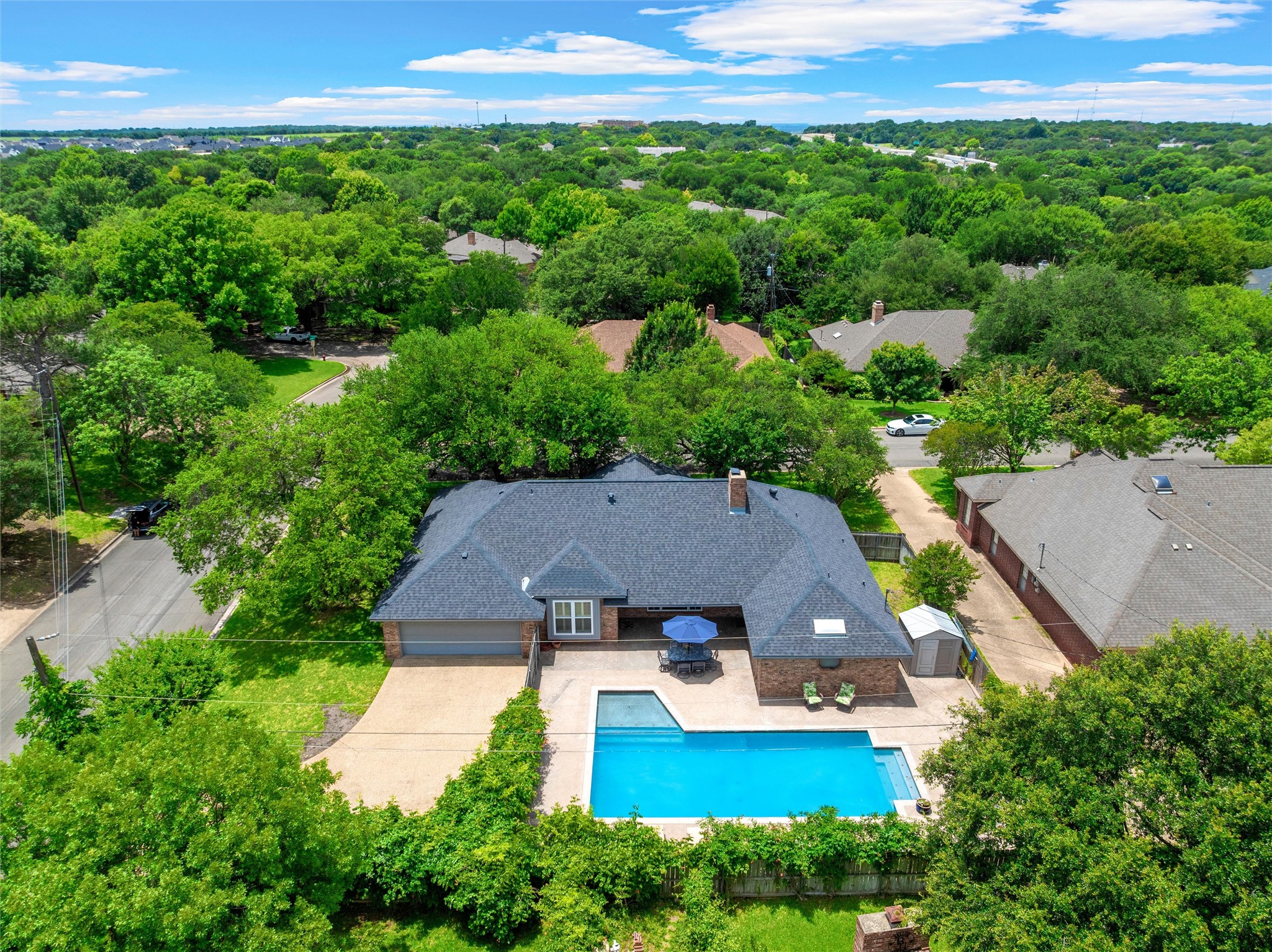 9406 Wildflower Drive Woodway TX 76712