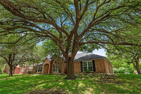 9406 Wildflower Drive Woodway TX 76712