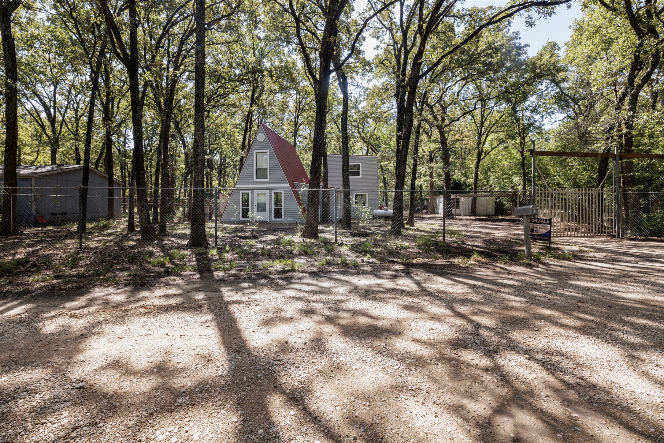 1921 Lone Eagle Drive West Tawakoni TX 75474