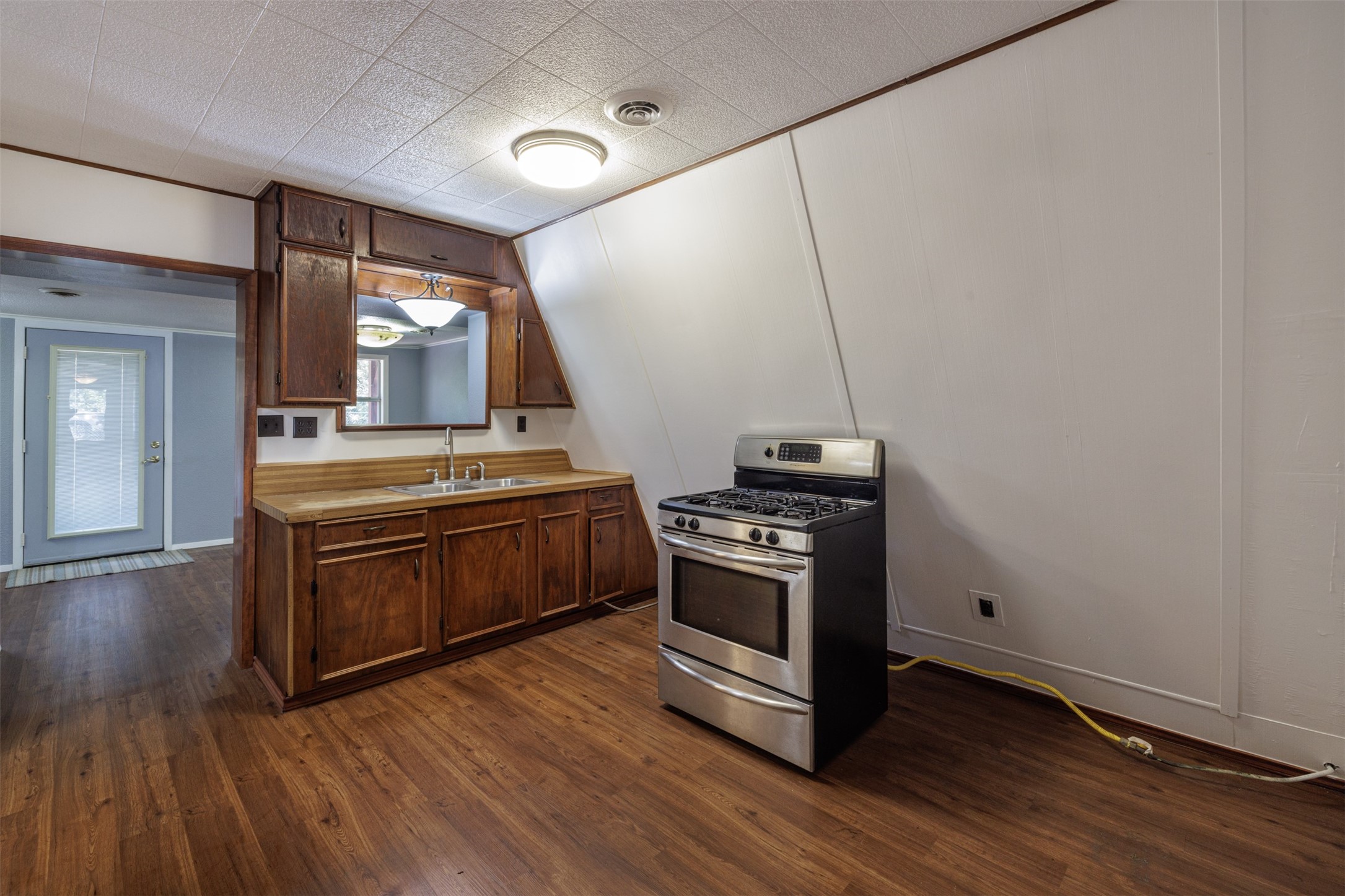 1921 Lone Eagle Drive West Tawakoni TX 75474