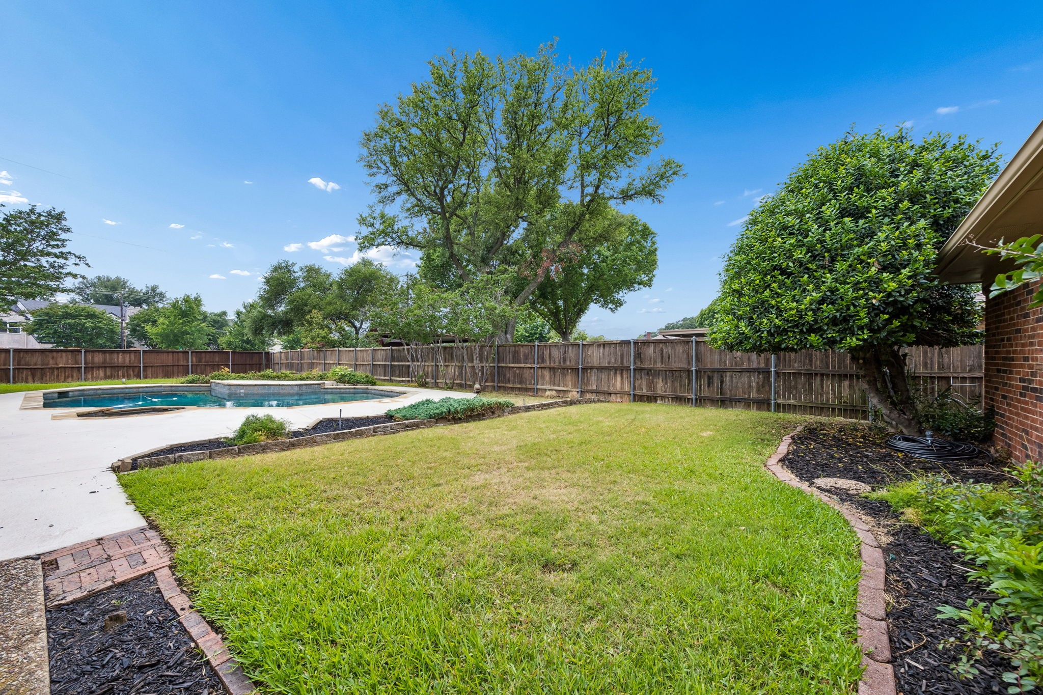 1604 Shadow Moss Way Carrollton TX 75007