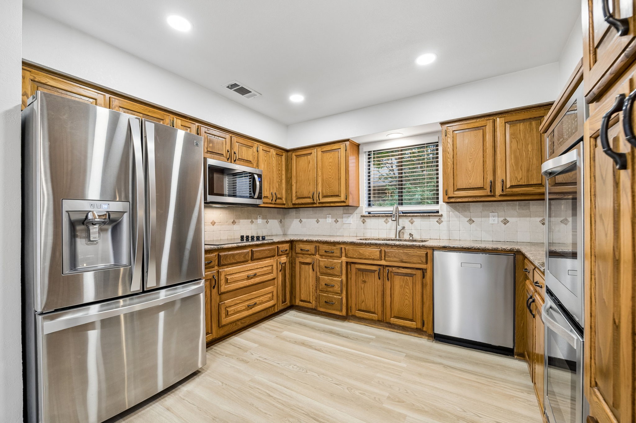 1604 Shadow Moss Way Carrollton TX 75007
