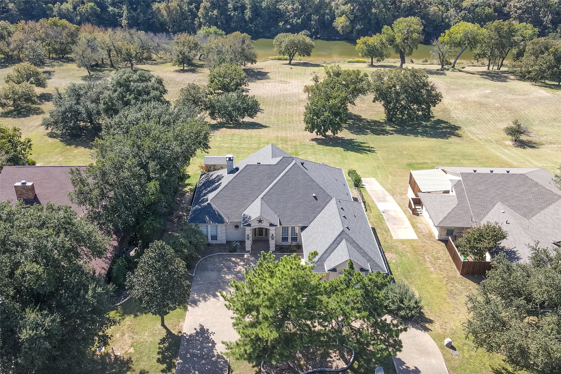 9304 Ravenswood Road Granbury TX 76049