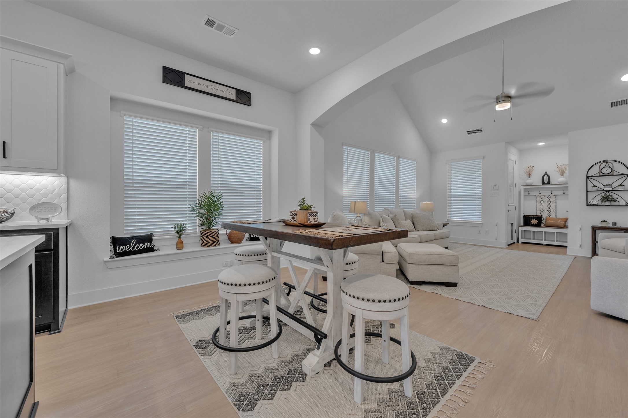1016 Bolden Avenue Crowley TX 76036
