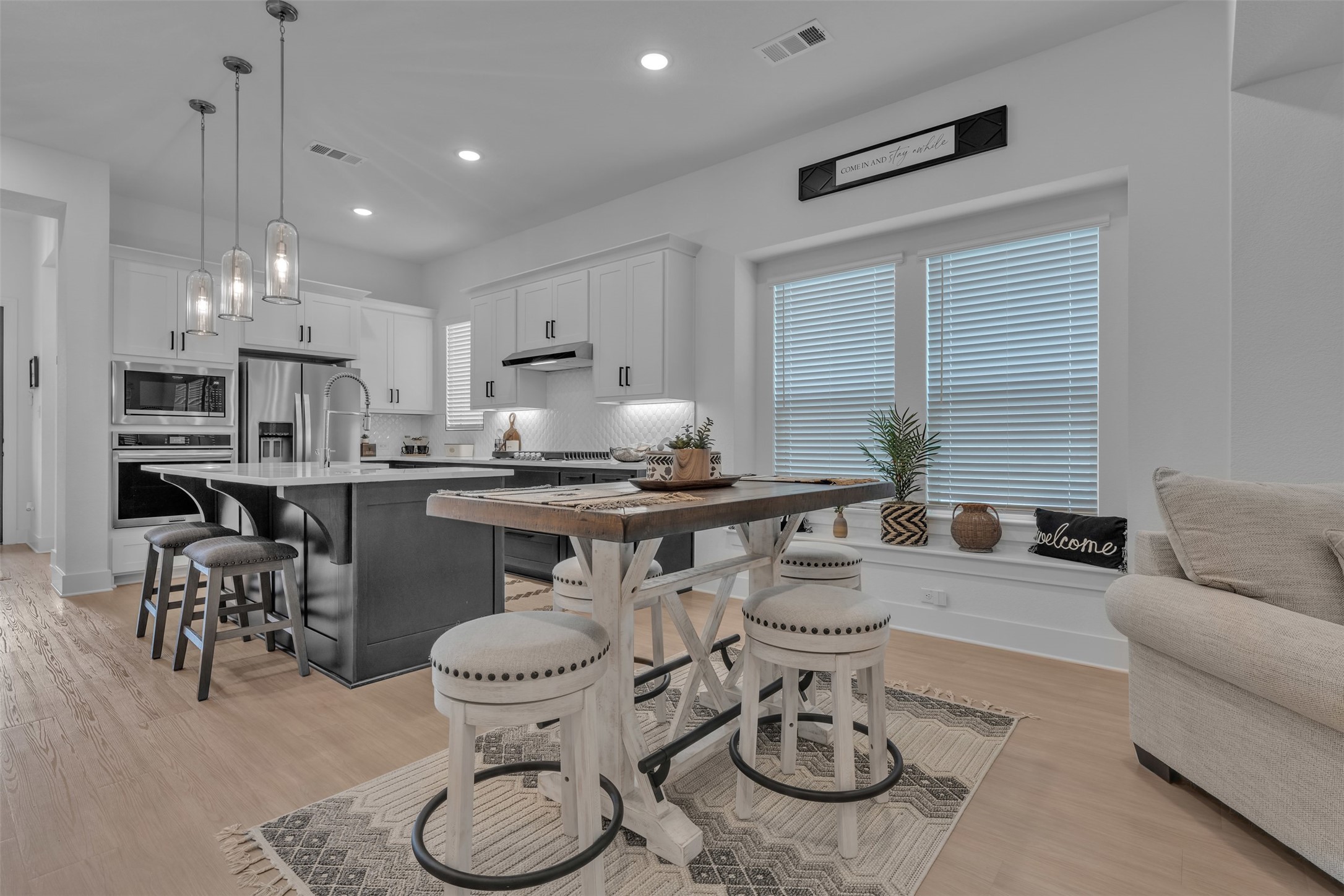 1016 Bolden Avenue Crowley TX 76036