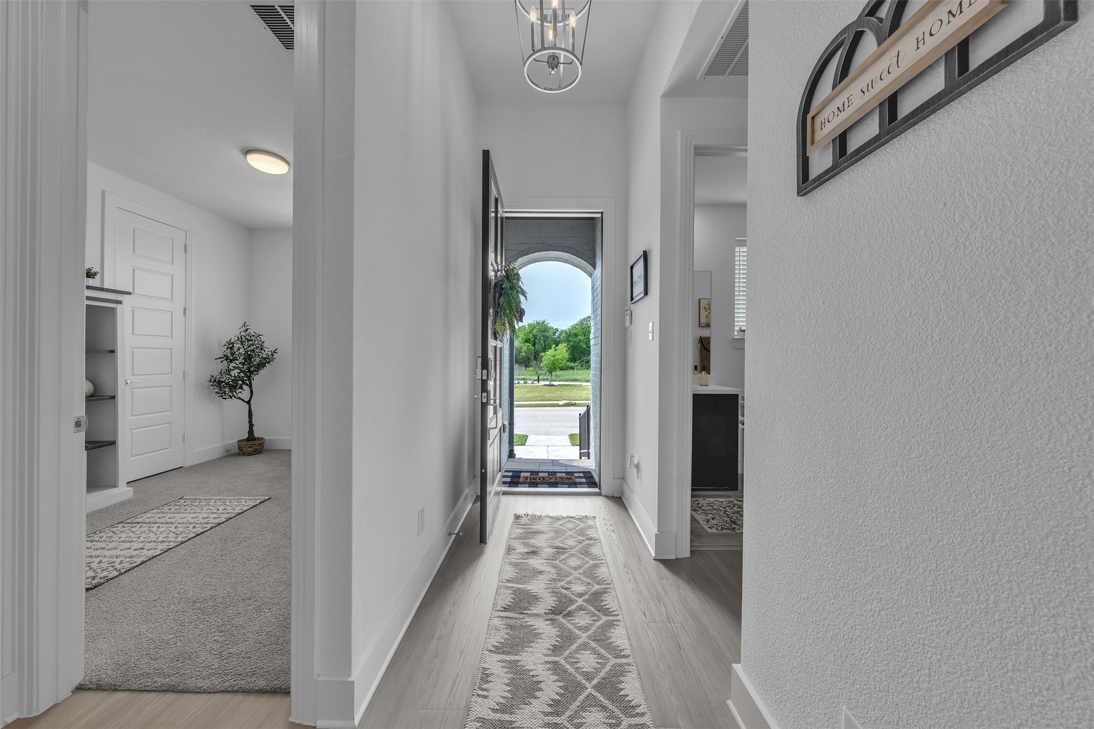 1016 Bolden Avenue Crowley TX 76036