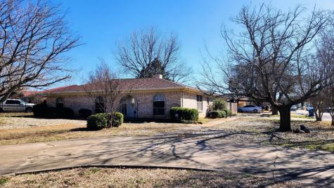 105 W Hopper Street Alvarado TX 76009