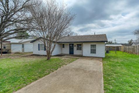 606 E Water Street Weatherford TX 76086