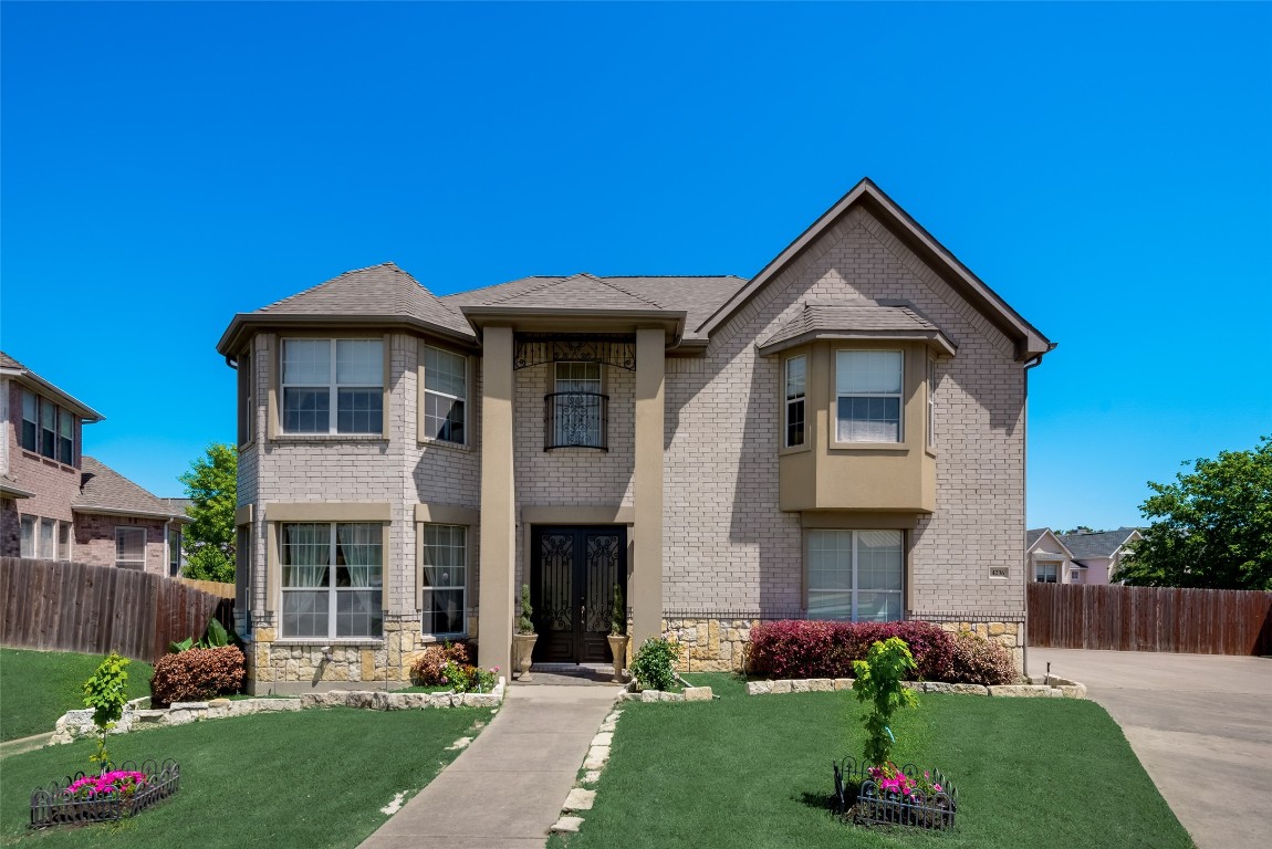 4236 Las Brisas Court Irving TX 75038