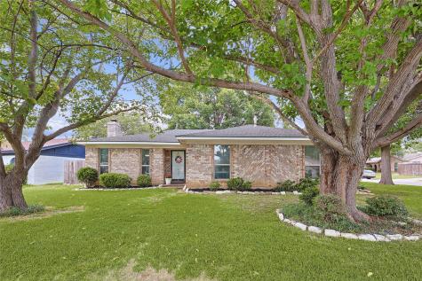 4305 Aspen Way Haltom City TX 76137