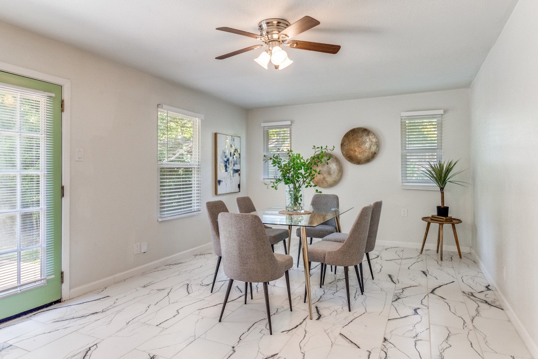 2417 San Paula Avenue Dallas TX 75228