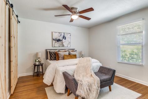 2417 San Paula Avenue Dallas TX 75228