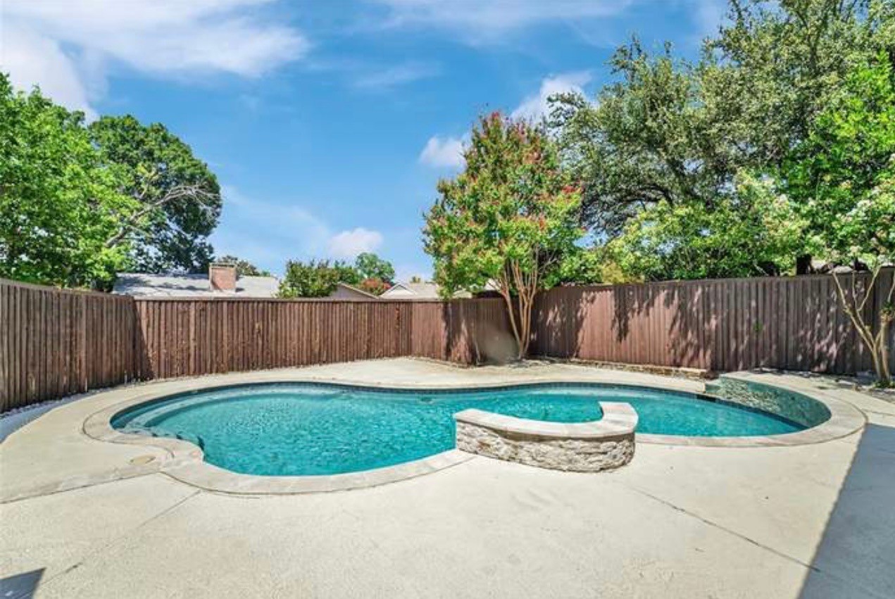 2926 Forest Hills Lane Richardson TX 75080