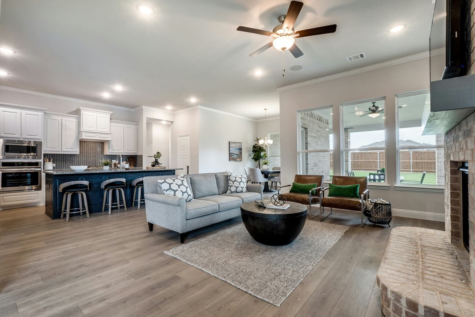 721 Stone Eagle Drive Azle TX 76020