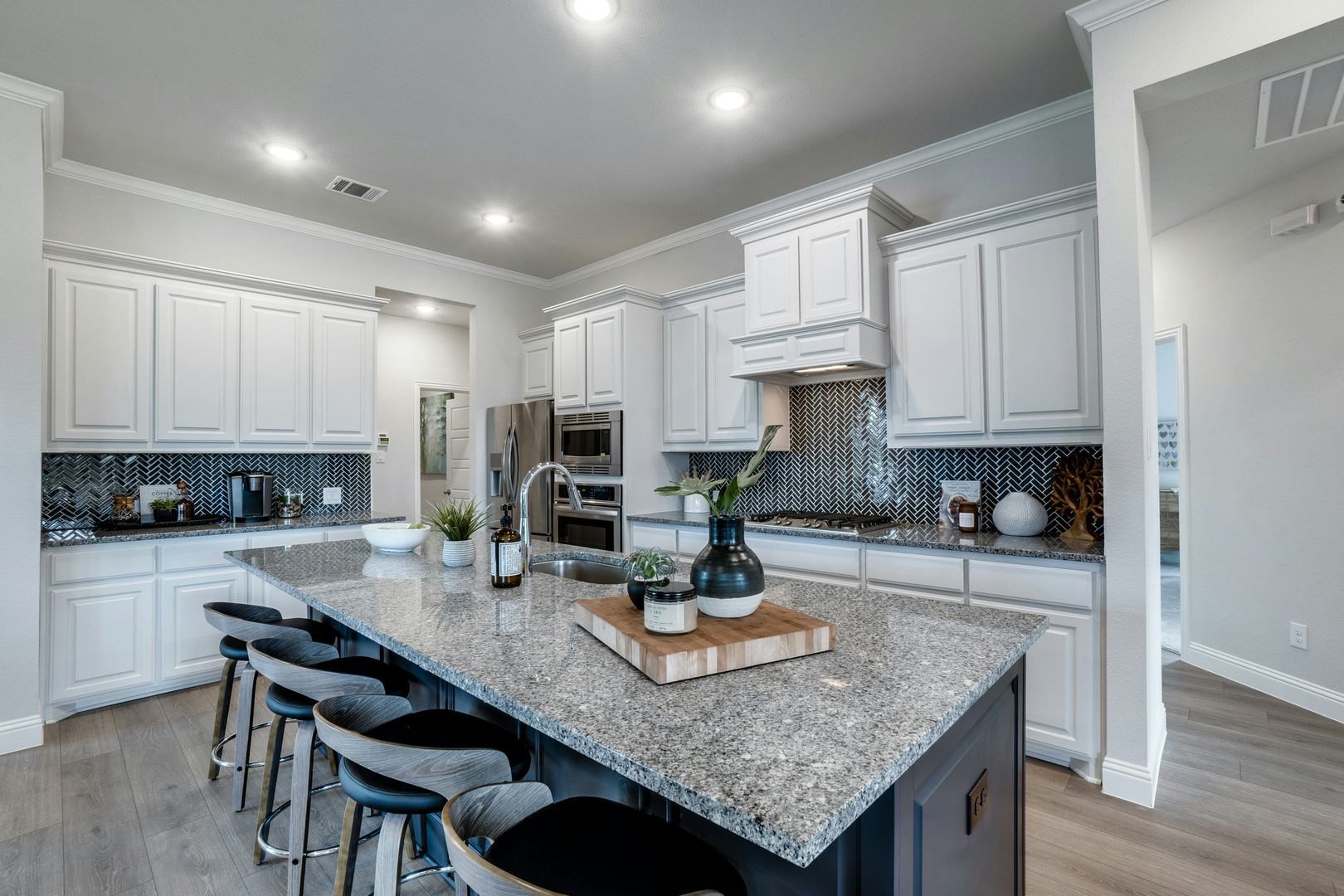 721 Stone Eagle Drive Azle TX 76020