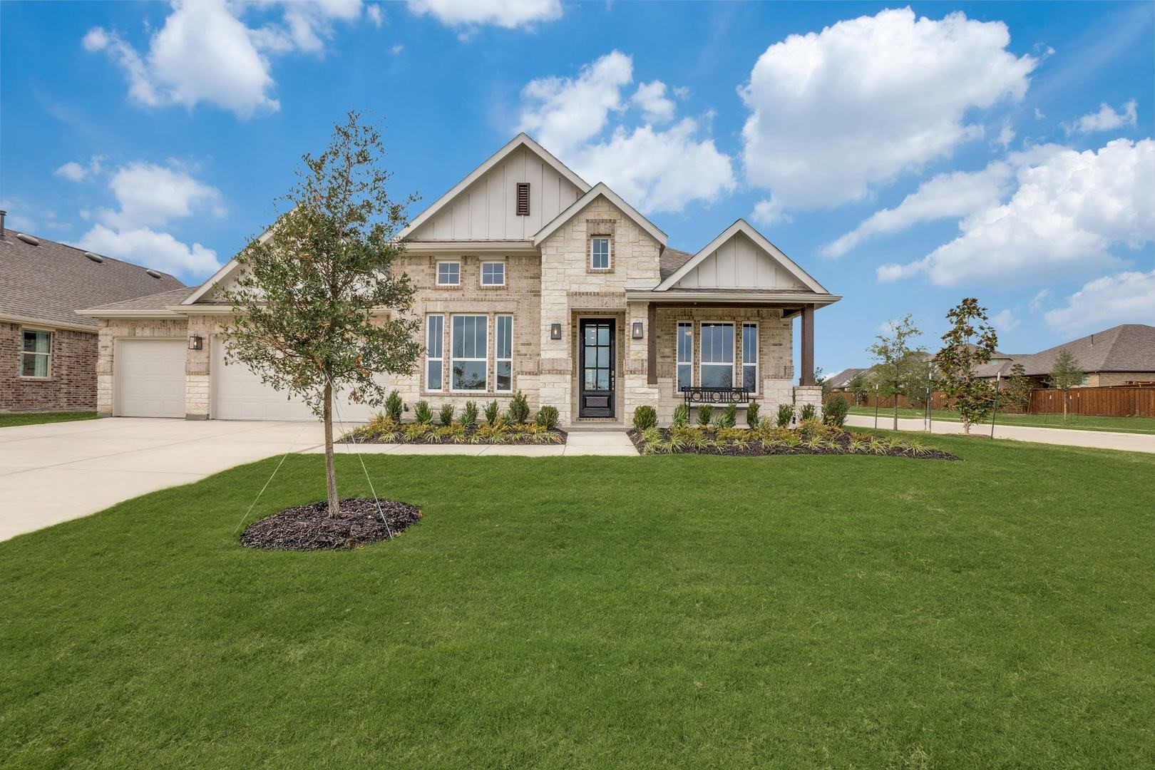 721 Stone Eagle Drive Azle TX 76020