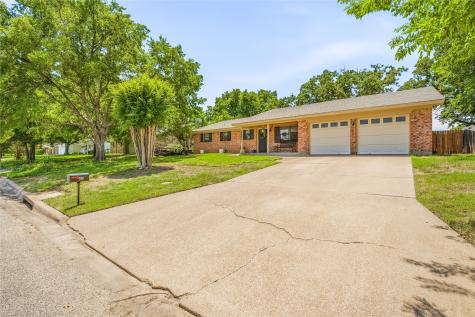 510 Spring Meadow Street Stephenville TX 76401
