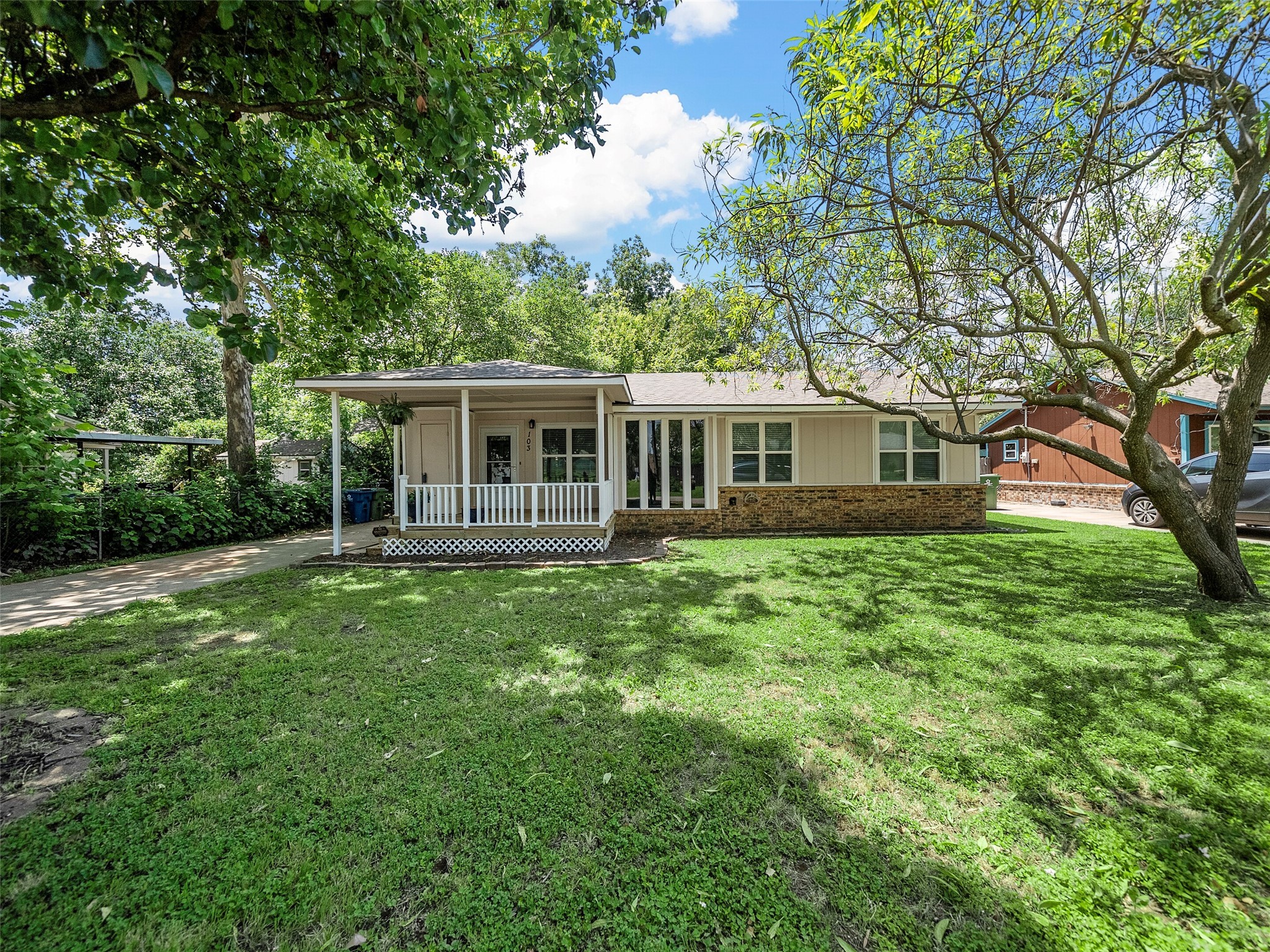 103 W Plum Street Aubrey TX 76227