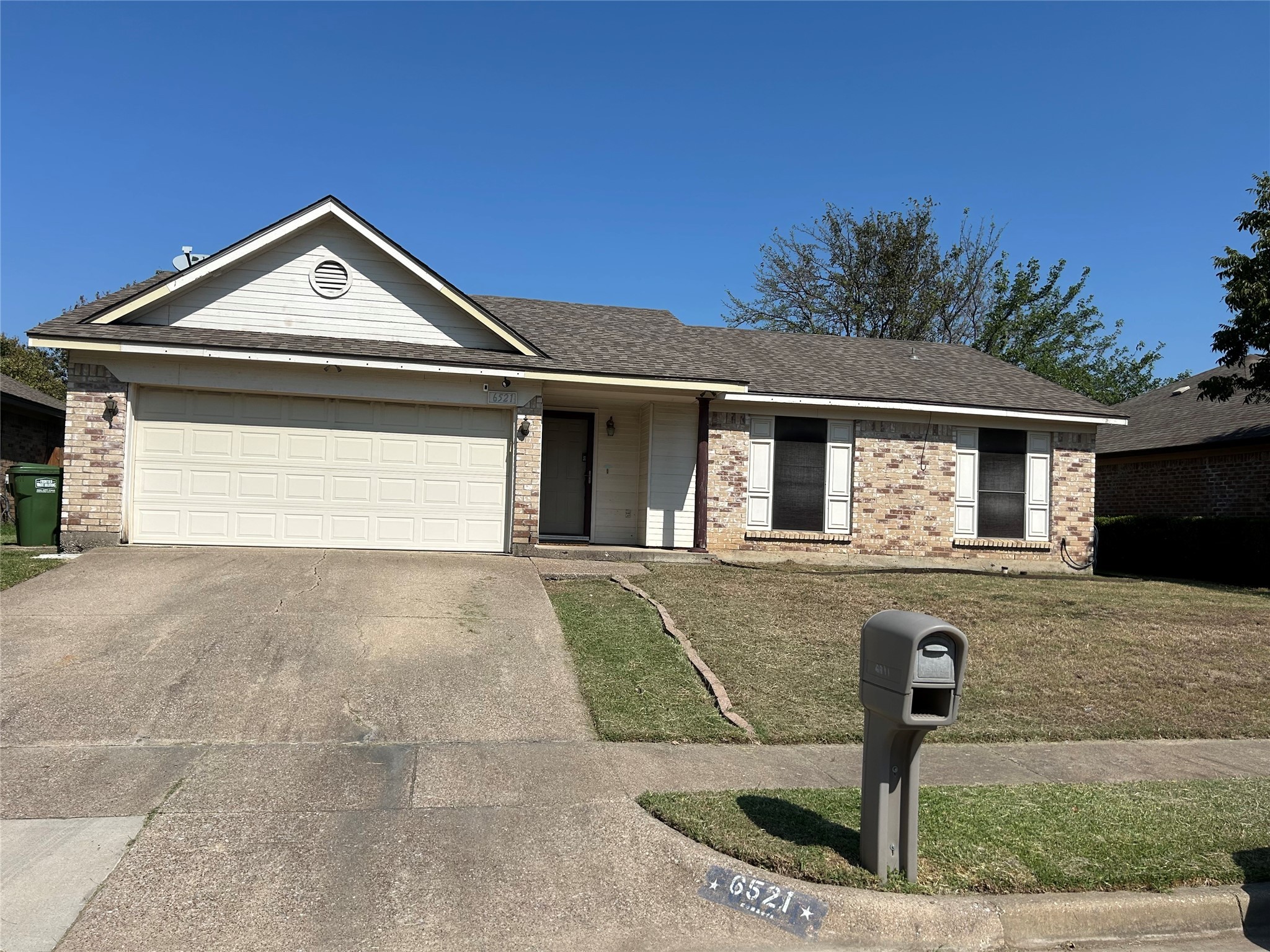 6521 Kary Lynn Drive N Watauga TX 76148
