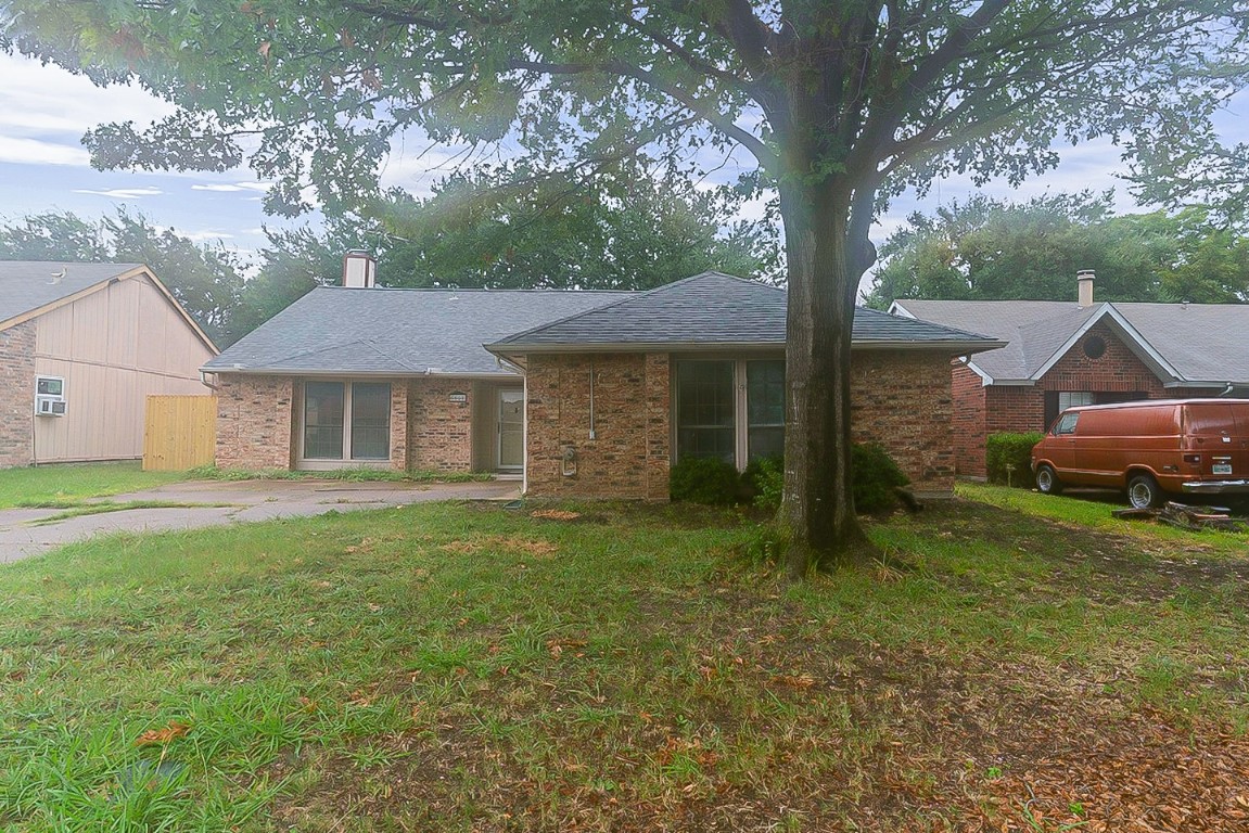 6808 Sunnybank Drive Fort Worth TX 76137